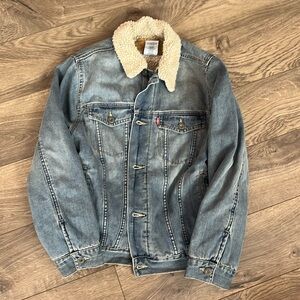 Levi’s insulated Jean jacket, boys size large